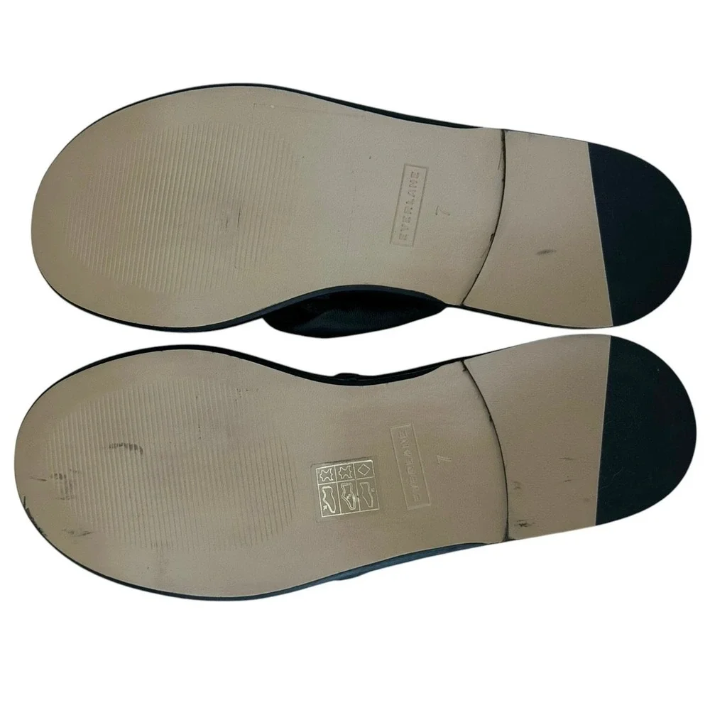 Everlane Black Leather Twist Slide Sandals Padded Minimalist Flat Size 7 - Picture 5 of 7